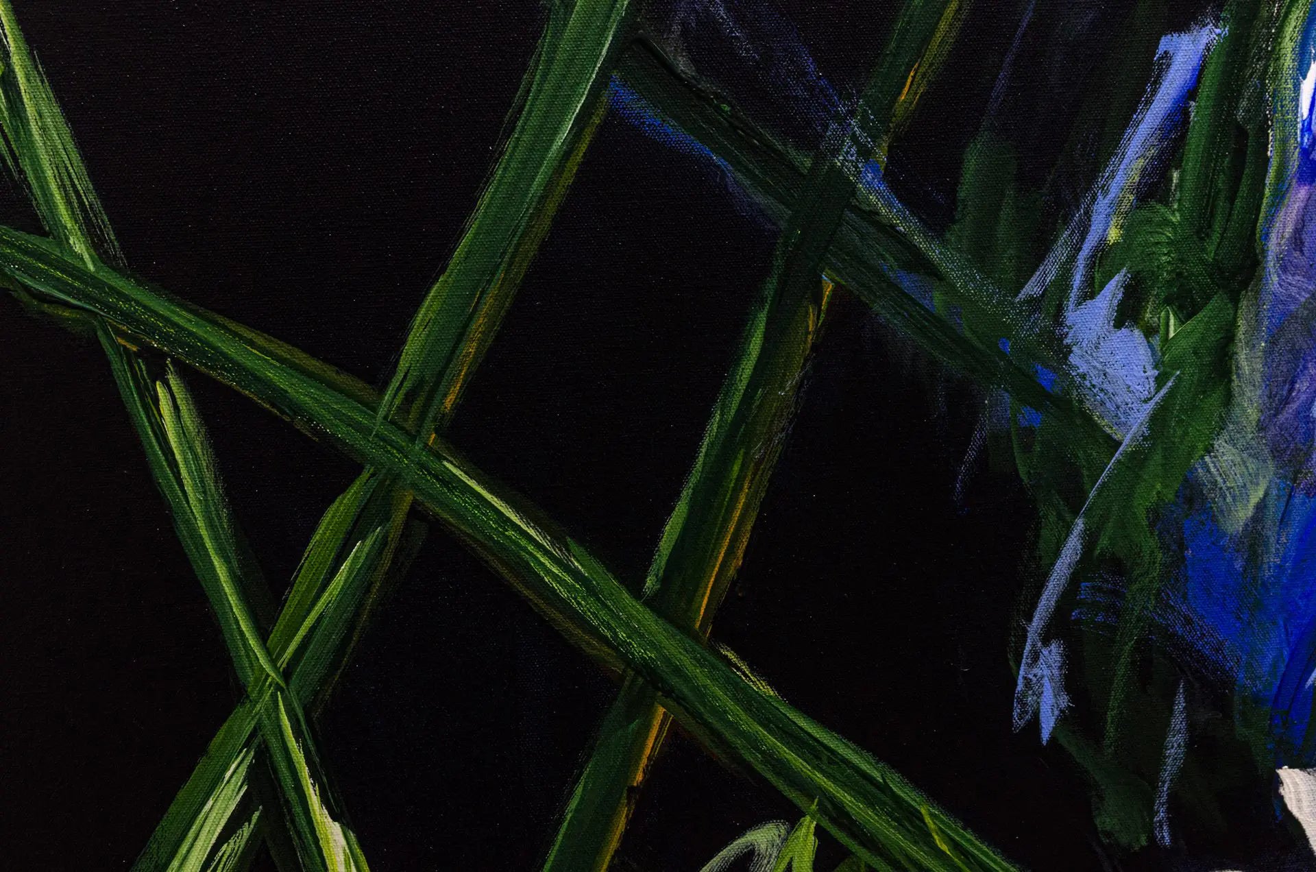 A detailed close up photo of the large abstract floral painting, Lost in a Dream #2 by Ramona Stelzer