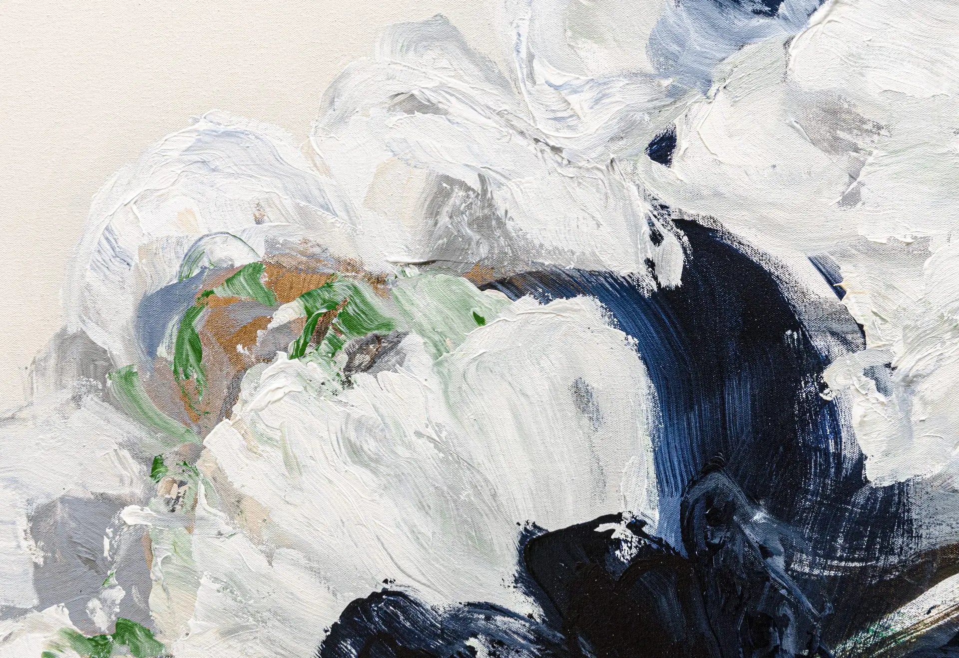 Detailed close up shot of an abstract floral painting by Ramona Stelzer, Petals of Light #3