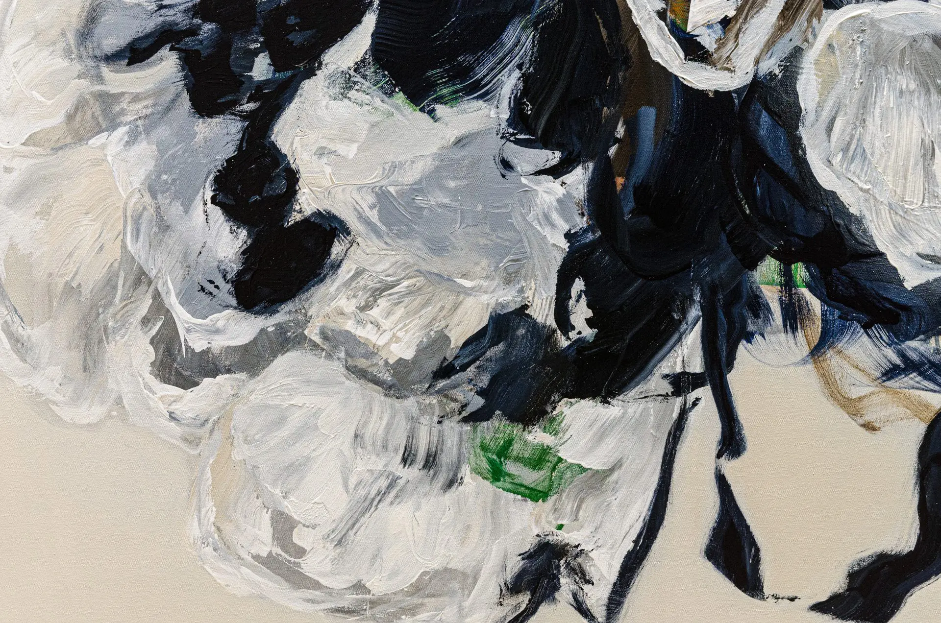 Petals of Light 3 Ramona Stelzer Detail 6 Detailed close up shot of an abstract floral painting by Ramona Stelzer, Petals of Light #3